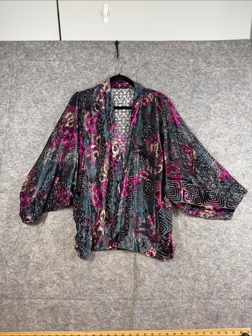 Anthropologie Multicolor Velvet Kimono Cardigan Black Fuchsia Festival Duster - Picture 2 of 14